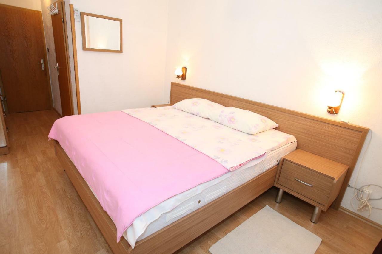 Rooms With The Sea View Baska  Ngoại thất bức ảnh