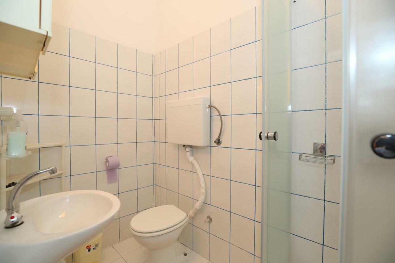 Rooms With The Sea View Baska  Ngoại thất bức ảnh